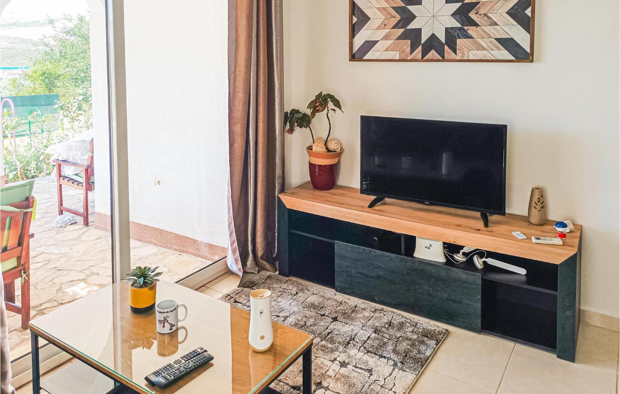 Gorgeous Home In Kastel Stafilic With Wifi מראה חיצוני תמונה